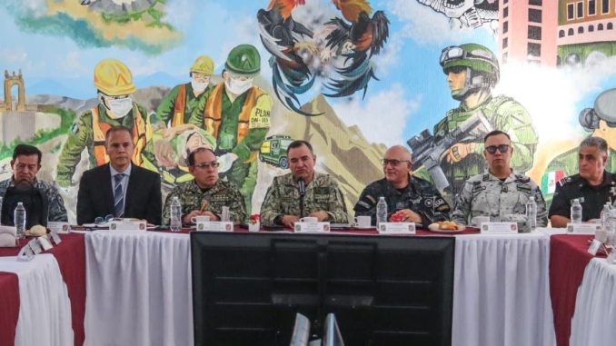 Se realizó reunión de trabajo entre las instancias de seguridad de los tres niveles de Gobierno de los Estados de Aguascalientes y Zacatecas