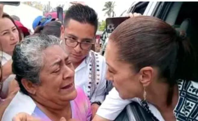 Familia de periodista desaparecida se manifiesta ante Sheinbaum