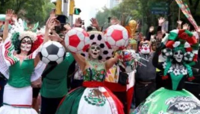 CDMX logra Récord Guinness con la ola más grande del mundo a cinco días del Mundial 2026