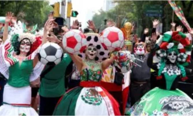 CDMX logra Récord Guinness con la ola más grande del mundo a cinco días del Mundial 2026