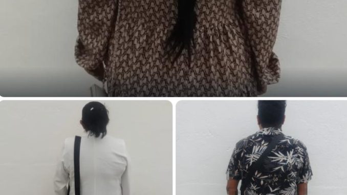 Policía Municipal detiene a tres personas señaladas por robo en tienda de autoservicio