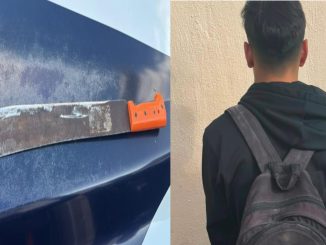 Policías Estatales aseguran a sujeto en poder de un machete