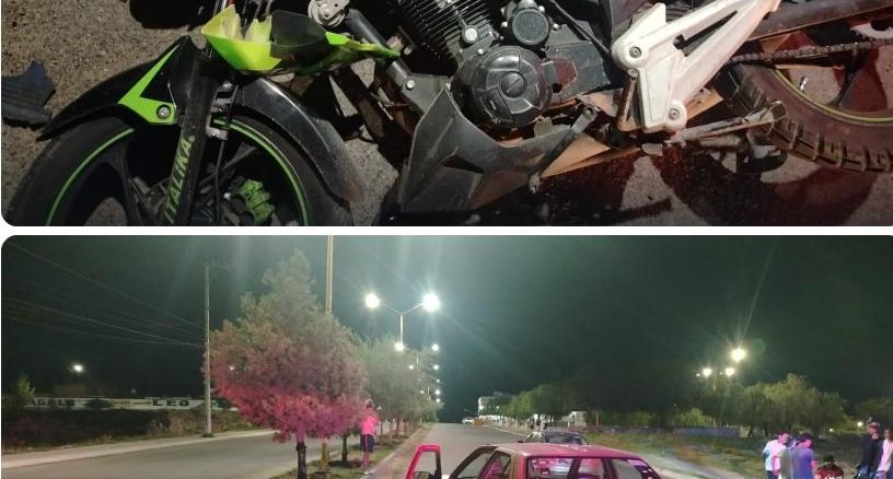 Policía Vial atiende choque entre motocicleta y automóvil en el fraccionamiento Villa Natura