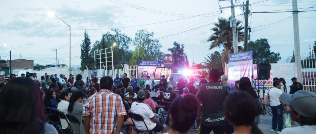 Entrega Leo Montañez nueva patrulla para el fraccionamiento Benito Palomino Dena