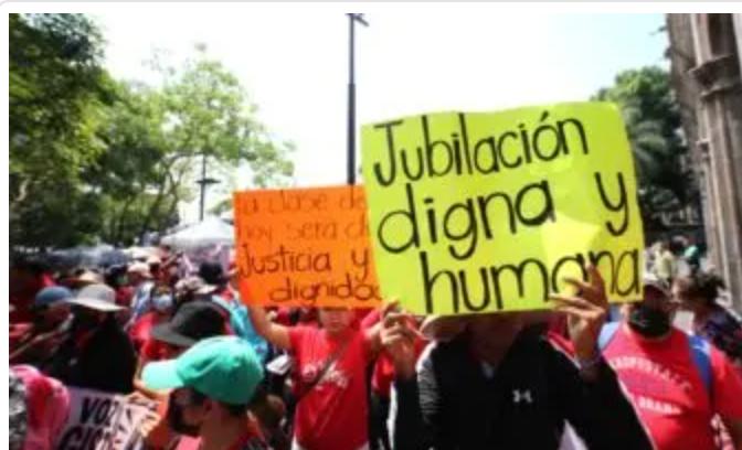 CNTE acuerda continuar huelga nacional y reforzar protestas en el Mundial
