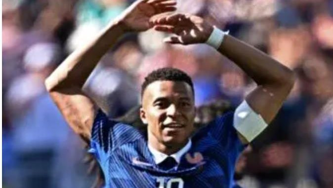Mbappé, máximo goleador de Francia y a dos goles de alcanzar al máximo de Mundiales