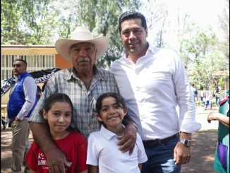 Encabeza Leo Montañez Jornada de Reforestación en la Primaria Saturnino Herrán