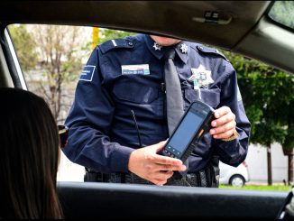 Conductores ya pueden pagar infracciones con Tarjeta de manera inmediata ante Policía Vial