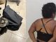 Policías Estatales detuvieron a una persona de sexo femenino acusada de allanamiento de morada y robo, su captura en el fraccionamiento Paseos del Sur