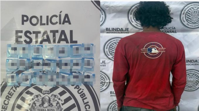 Policías del Mando Coordinado detienen en el Municipio de Cosío a sujeto en poder de 21 envoltorios que contenían sustancia granulada