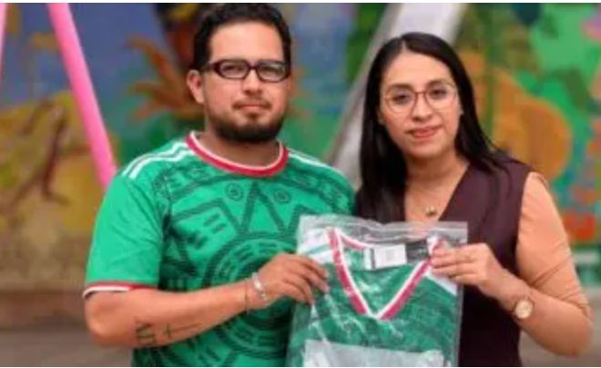 Alcaldesa de Tenancingo reparte playeras del Tri en plena investigación por supuesto autosecuestro
