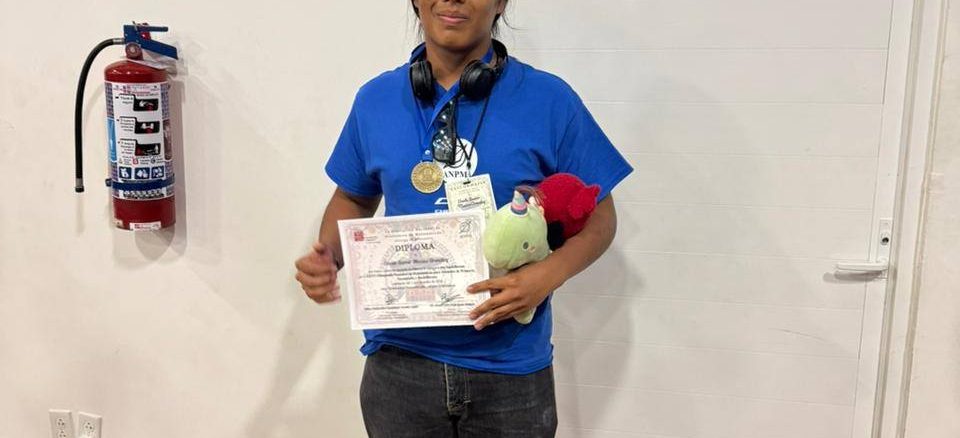 Una Mente brillante; a sus 17 años, Dante es Campeón Nacional de Matemáticas