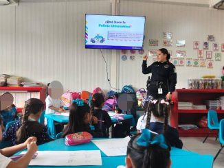 Policía Cibernética imparte pláticas en Jardín de Niños