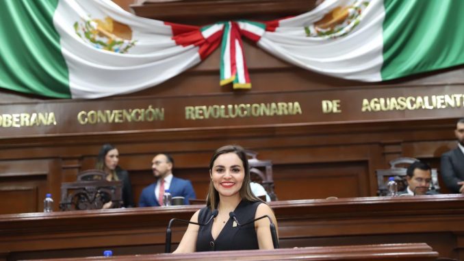 Presenta Dip. Ana Gómez Punto de Acuerdo para declarar la totalidad de La Pona como área natural protegida municipal