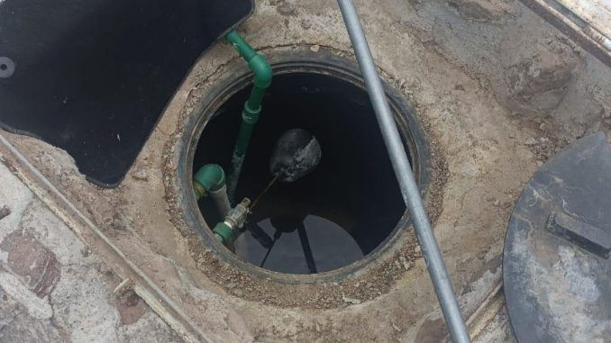 Policías Estatales atienden reporte de persona sin vida localizada en el interior de un aljibe, en la comunidad de Santa Rita de El Llano