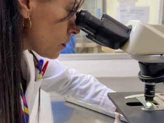La curiosidad que llevó a Elva a salvar a miles de personas