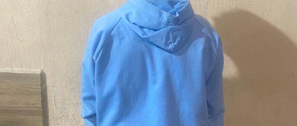 Policía Municipal detiene a sujeto por portación de arma prohibida en VNSA