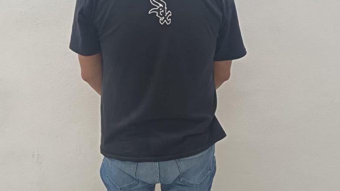 Policía Municipal detiene a sujeto señalado de agredir a su pareja en VNSA