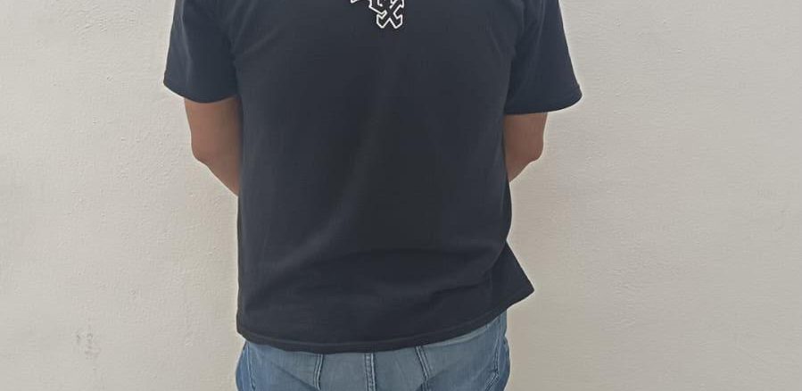 Policía Municipal detiene a sujeto señalado de agredir a su pareja en VNSA