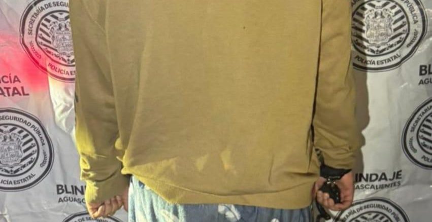 Policías Estatales detuvieron a una persona acusada de violencia familiar en el fraccionamiento Exviñedos Guadalupe de SFR