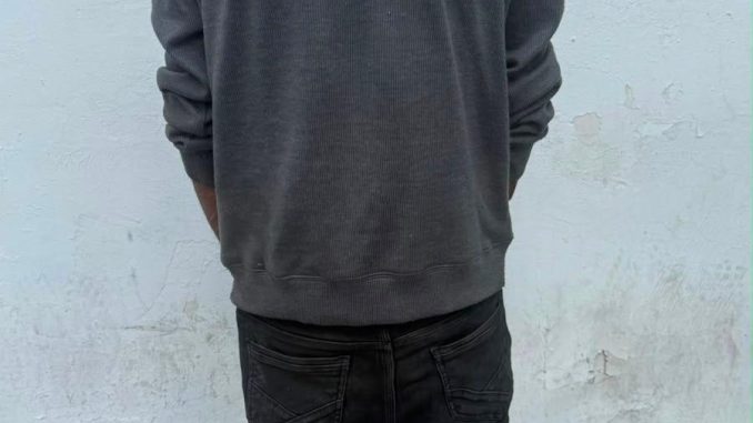 Detiene Grupo de Operaciones Especiales a un hombre por presunta posesión de sustancia granulada en fraccionamiento Salto de Ojocaliente
