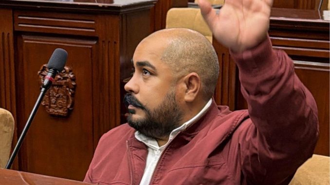 Aprueba Congreso de Aguascalientes Iniciativa de Trino Romo a favor de mayores derechos parentales por nacimiento, adopción ó integración de hija ó hijo