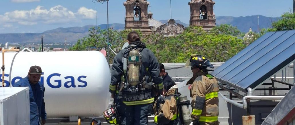 Controlan incidente de gas; Plaza Patria y Zona Centro operan con normalidad