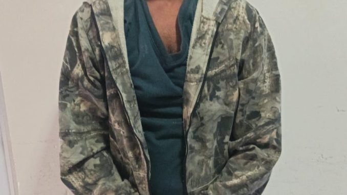 Asegura Policía Municipal a presunto responsable de posesión de hierba verde al parecer marihuana en Mujeres Ilustres