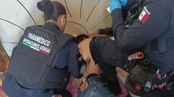 Atienden Policías Municipales reporte de persona lesionada por riña en el fraccionamiento Insurgentes