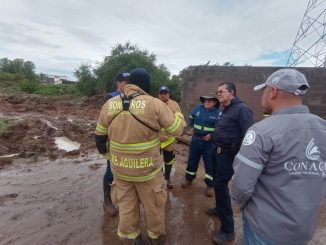Personal de la Coordinación Estatal de Protección Civil atiende reportes en el fraccionamiento Terra
