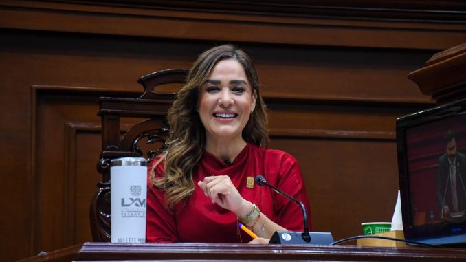 Congreso aprueba Iniciativa de Arlette Muñoz: tipifican como delito las uniones forzadas de menores en Aguascalientes