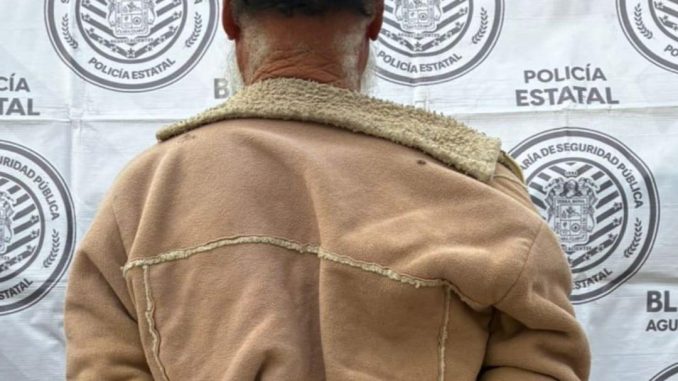 Sujeto que contaba con una orden de aprehensión vigente por el delito de homicidio doloso calificado fue detenido por Policías del Mando Coordinado en Asientos
