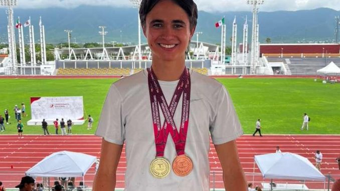 Él es Ian Sánchez; rompió récord mexicano en atletismo y su marca sigue vigente