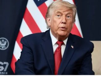 Trump defiende aranceles y dice que detuvo "ocho guerras" gracias a ellos