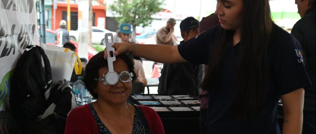 DIF Municipal y tiendas Bara invitan a participar en Campaña de redondeo en beneficio de la salud visual de la ciudadanía