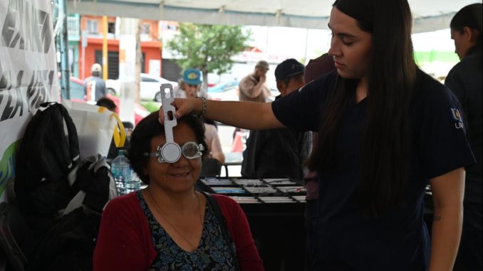 DIF Municipal y tiendas Bara invitan a participar en Campaña de redondeo en beneficio de la salud visual de la ciudadanía