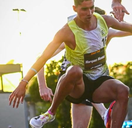 Roberto "Rayo" Márquez brilla en Estados Unidos y se consolida entre los mejores atletas de Latinoamérica
