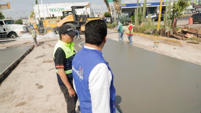 Avanza Municipio de Aguascalientes en la rehabilitación del cruce de primer anillo y José H. Escobedo con concreto hidráulico
