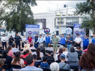 Con la entrega de nuevas patrullas, refuerza Leo Montañez la Seguridad en el fraccionamiento San Cayetano y en la colonia San Pablo
