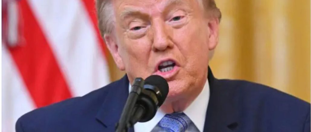 Trump pone en duda la integridad del sistema electoral y denuncia interferencia masiva de China