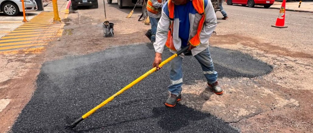 Interviene obras públicas Municipales más de 5 mil metros cuadrados con bacheo intensivo