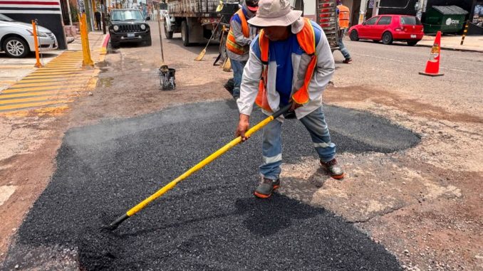 Interviene obras públicas Municipales más de 5 mil metros cuadrados con bacheo intensivo