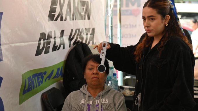 DIF Municipal y tiendas Bara invitan a participar en el redondeo en beneficio de la salud visual de la ciudadanía