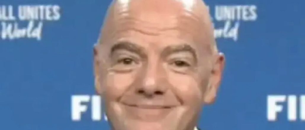 Infantino defiende su plan económico: ‘enriquecer la parte comercial del juego es el paso siguiente’
