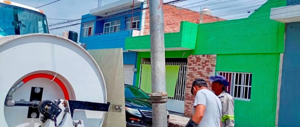 Trabaja Leo Montañez en la mejora del alcantarillado sanitario de la colonia San Marcos