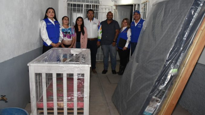 DIF Estatal apoya a familias afectadas por las lluvias; la historia de Roxana refleja el compromiso con quienes más lo necesitan