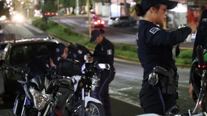 Policía Vial asegura 12 motocicletas durante el operativo Motero en Av. Rodolfo Landeros