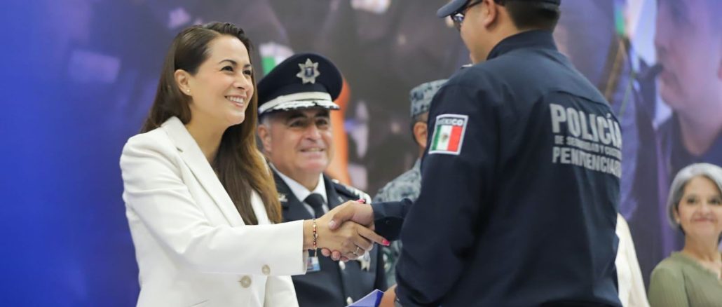 Gobernadora Tere Jiménez impulsa la profesionalización Policial