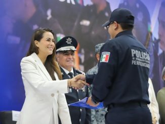 Gobernadora Tere Jiménez impulsa la profesionalización Policial