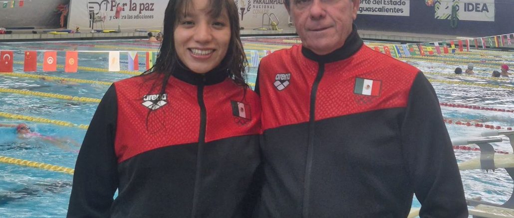 Nadadora de Aguascalientes viaja para representar a México en los Juegos Centroamericanos y del Caribe